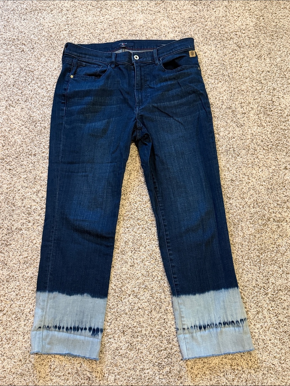 Tommy Hilfiger Dark Blue Cropped Jeans with Bleached Hem